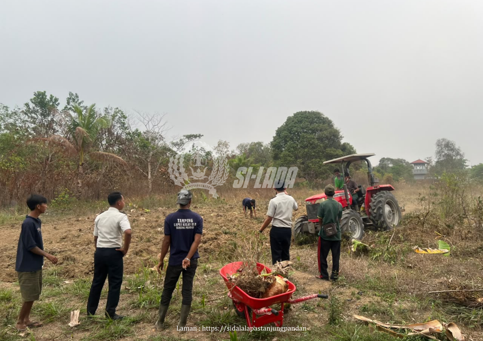 Gandeng Kelompok Tani dan Mitra Kerja, Lapas Tanjungpandan Garap Lahan SAE Seluas 1,3 Hektare